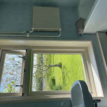 Vakantiehuis In Boerderij Met Omheinde Tuin *