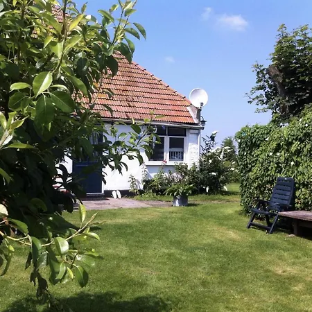 Vakantiehuis In Boerderij Met Omheinde Tuin * Oosterend (Texel)